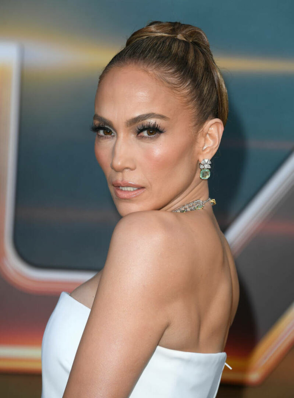 Jennifer Lopez, din nou în atenția paparazzilor. A fost văzută purtând verigheta, în ciuda zvonurilor legate de divorț. FOTO - Imaginea 22