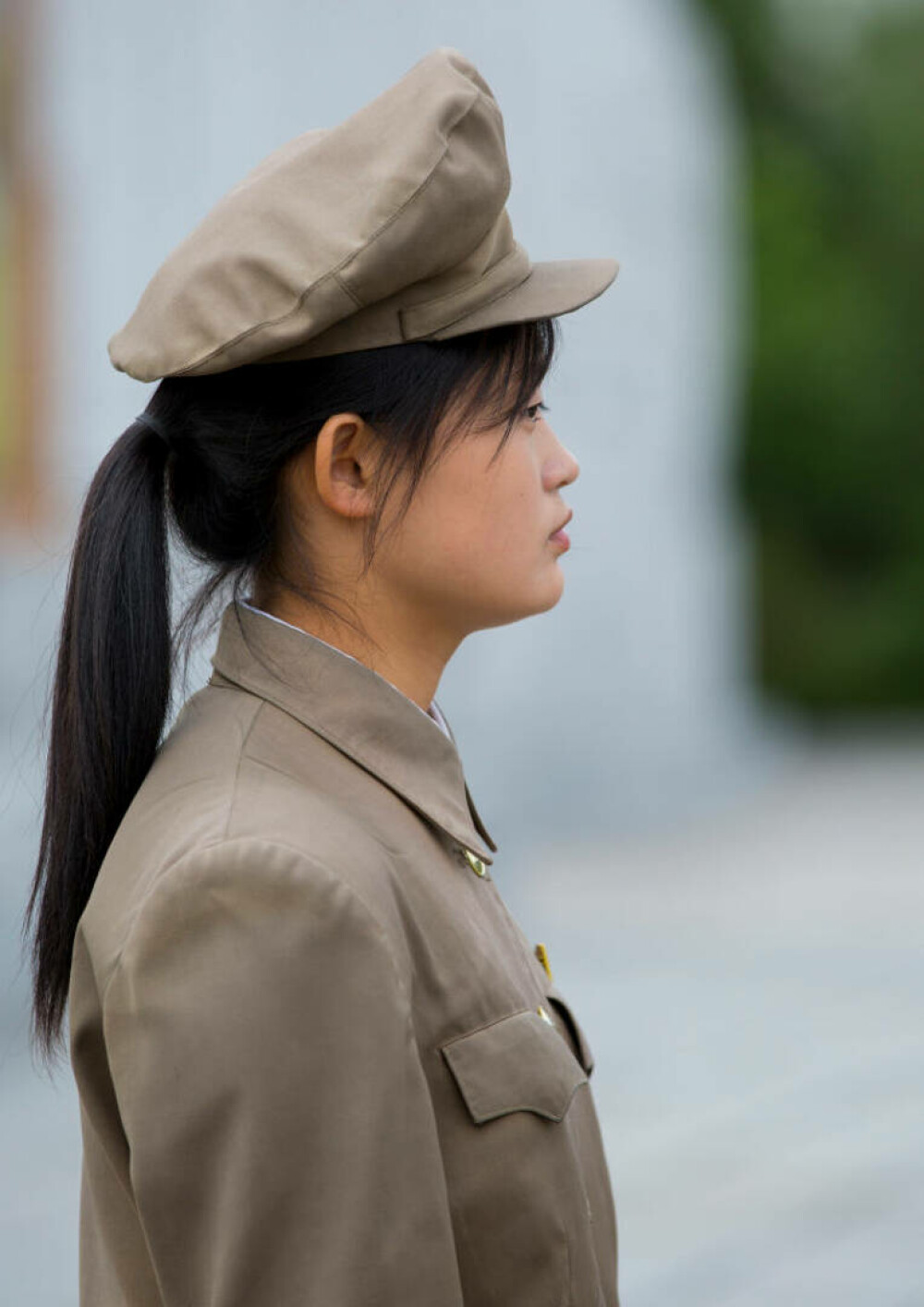 Fotografii rare din interiorul armatei ultrasecrete a Coreei de Nord. Ce rol au femeile în industria de apărare | FOTO - Imaginea 30