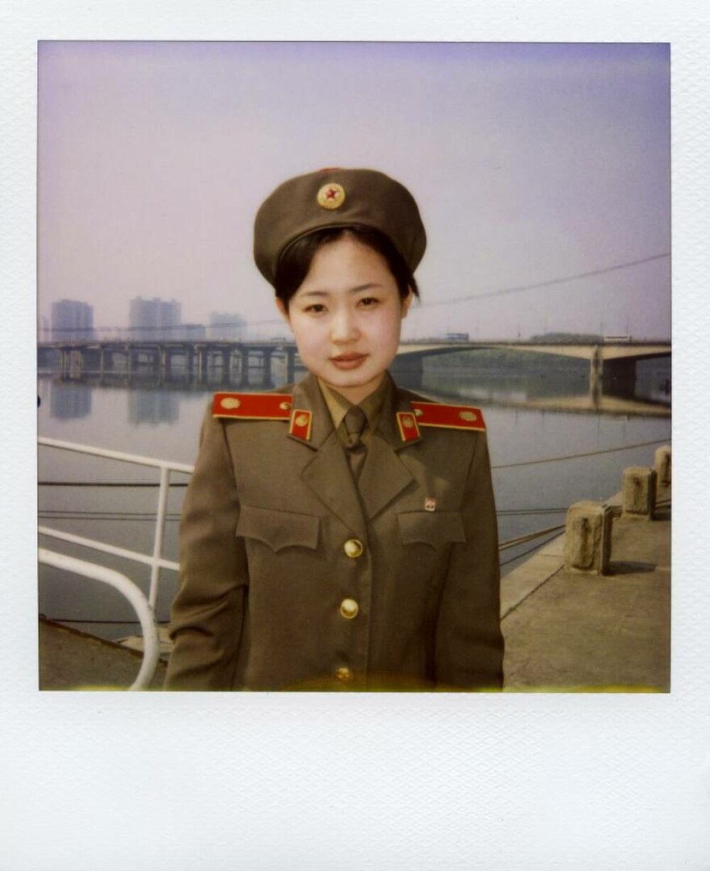 Fotografii rare din interiorul armatei ultrasecrete a Coreei de Nord. Ce rol au femeile în industria de apărare | FOTO - Imaginea 52