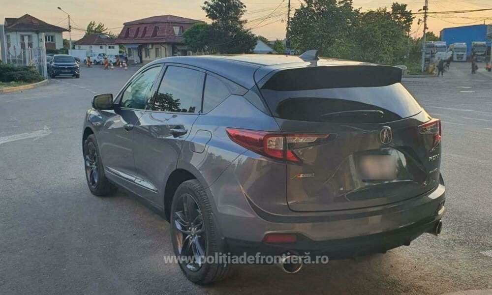 Un șofer a rămas fără mașina de 30.000 de euro, după un control al polițiștilor din Iași. Ce au descoperit. FOTO - Imaginea 2