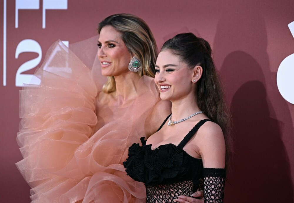 Heidi Klum și fiica sa, Leni, apariție spectaculoasă la Cannes. GALERIE FOTO - Imaginea 24
