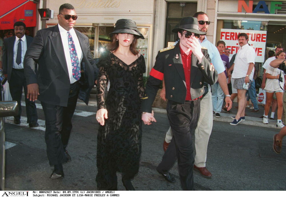 Se împlinesc 30 de ani de când Michael Jackson și Lisa Marie Presley s-au căsătorit în secret. GALERIE FOTO - Imaginea 10