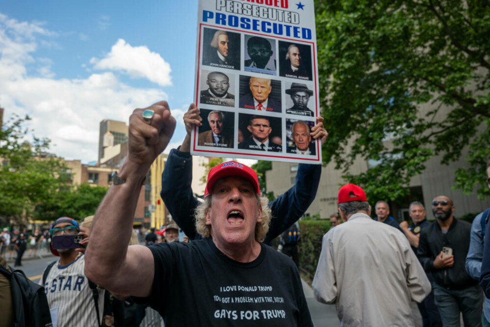 Susţinătorii lui Trump cheamă la revolte şi represalii violente după verdict: 