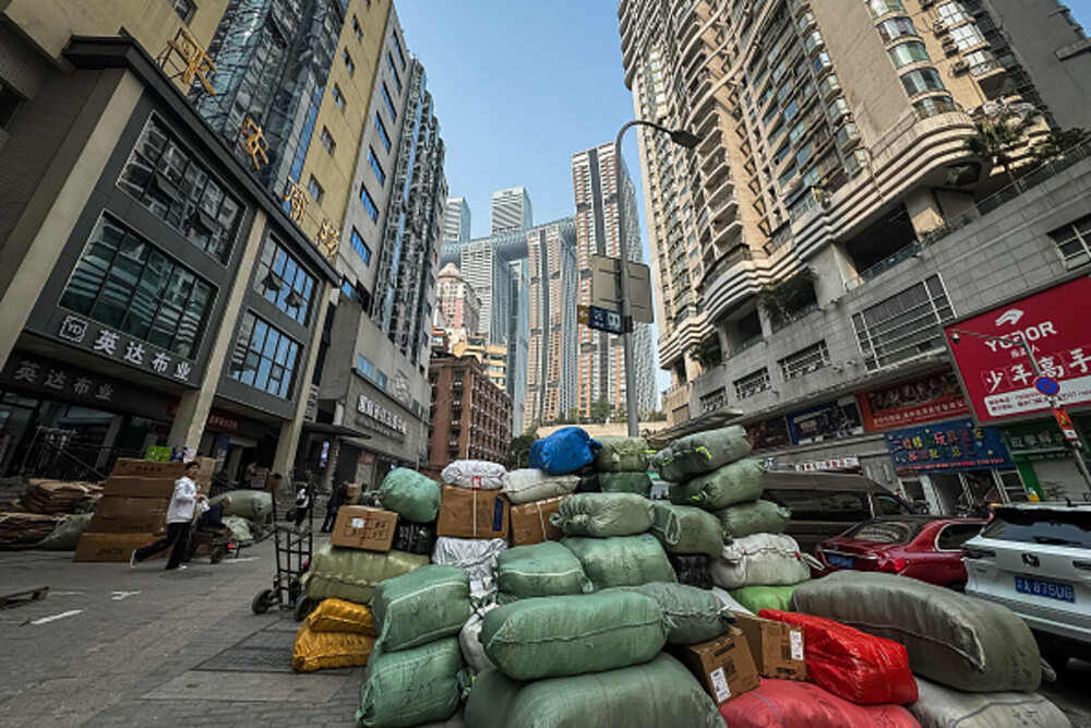 Cum arată orașul chinez care produce jumătate din laptopurile lumii. Lumina soarelui este un lux | GALERIE FOTO - Imaginea 6