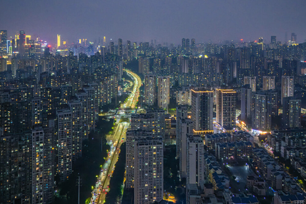 Cum arată orașul chinez care produce jumătate din laptopurile lumii. Lumina soarelui este un lux | GALERIE FOTO - Imaginea 8