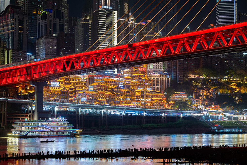 Cum arată orașul chinez care produce jumătate din laptopurile lumii. Lumina soarelui este un lux | GALERIE FOTO - Imaginea 18