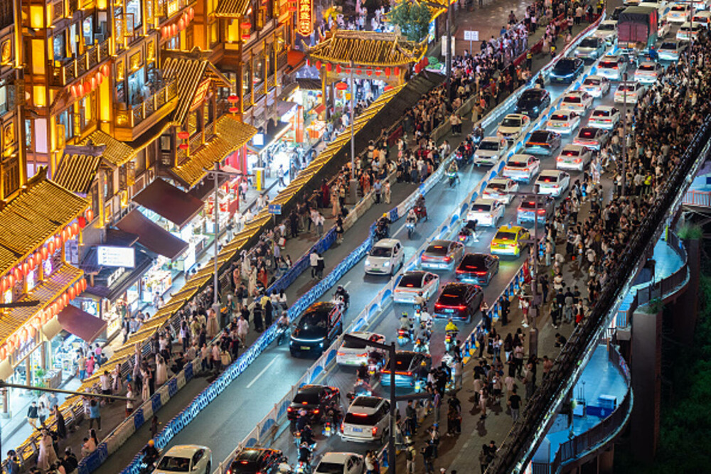 Cum arată orașul chinez care produce jumătate din laptopurile lumii. Lumina soarelui este un lux | GALERIE FOTO - Imaginea 19