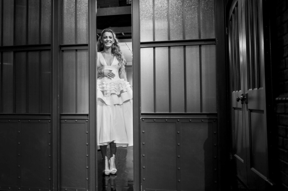 Blake Lively a atras toate privirile pe străzile din New York. Ce ținută a purtat actrița. GALERIE FOTO - Imaginea 10