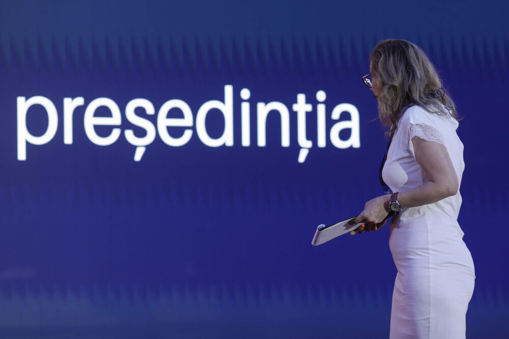 Primul cap căzut după rezultatul alegerilor prezidențiale. Elena Lasconi a demisionat de la conducerea USR - Imaginea 2