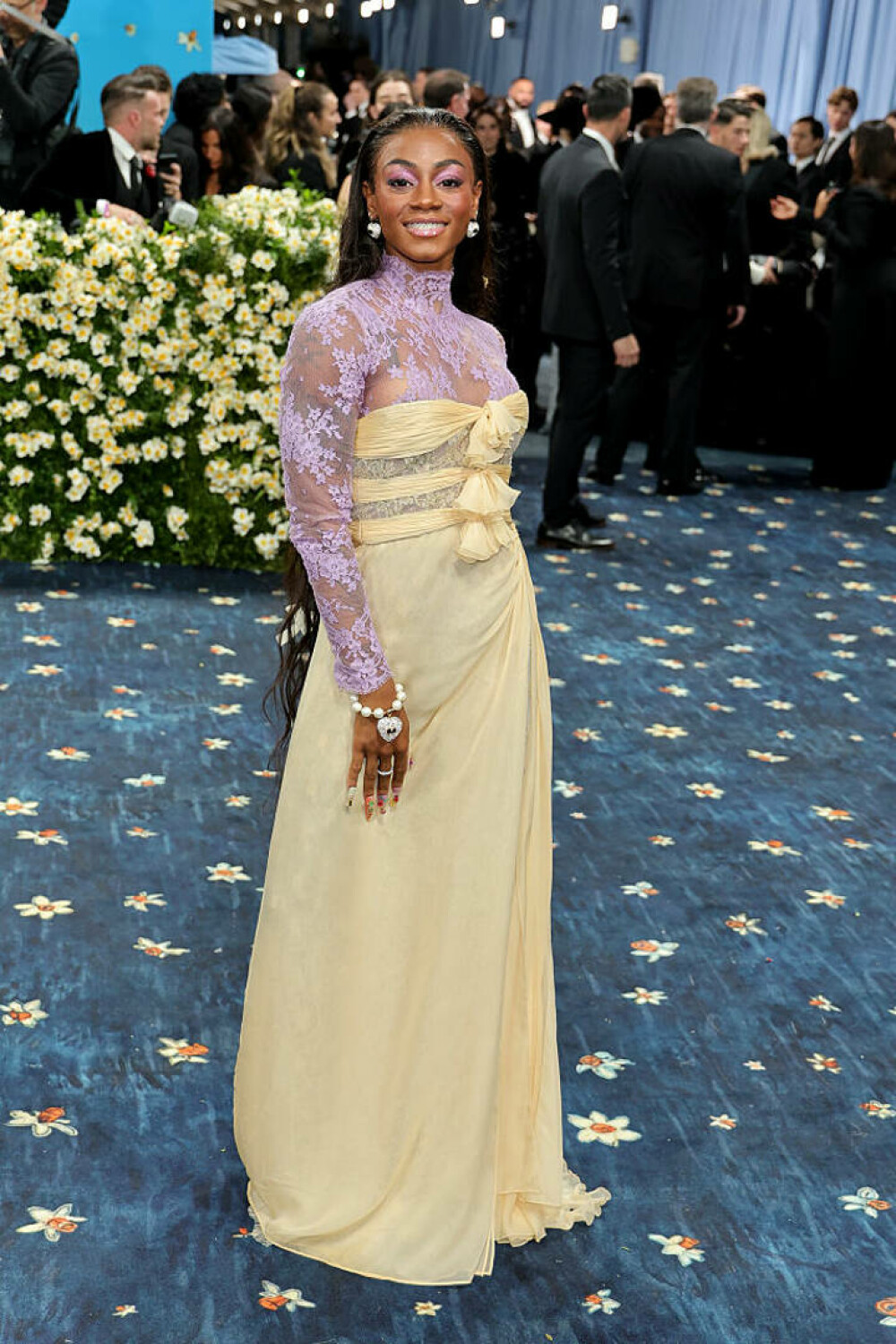 Cele mai spectaculoase ținute de la Met Gala 2025. Vedetele care au făcut furori cu apariții extravagante | FOTO - Imaginea 15