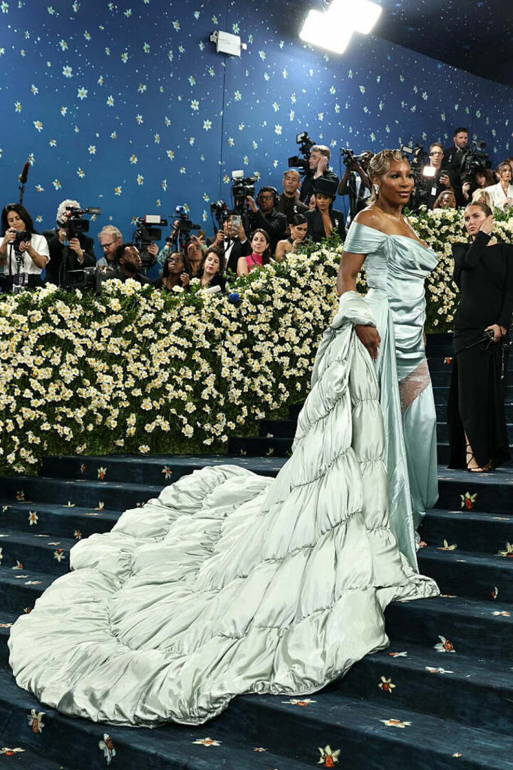 Cele mai spectaculoase ținute de la Met Gala 2025. Vedetele care au făcut furori cu apariții extravagante | FOTO - Imaginea 16