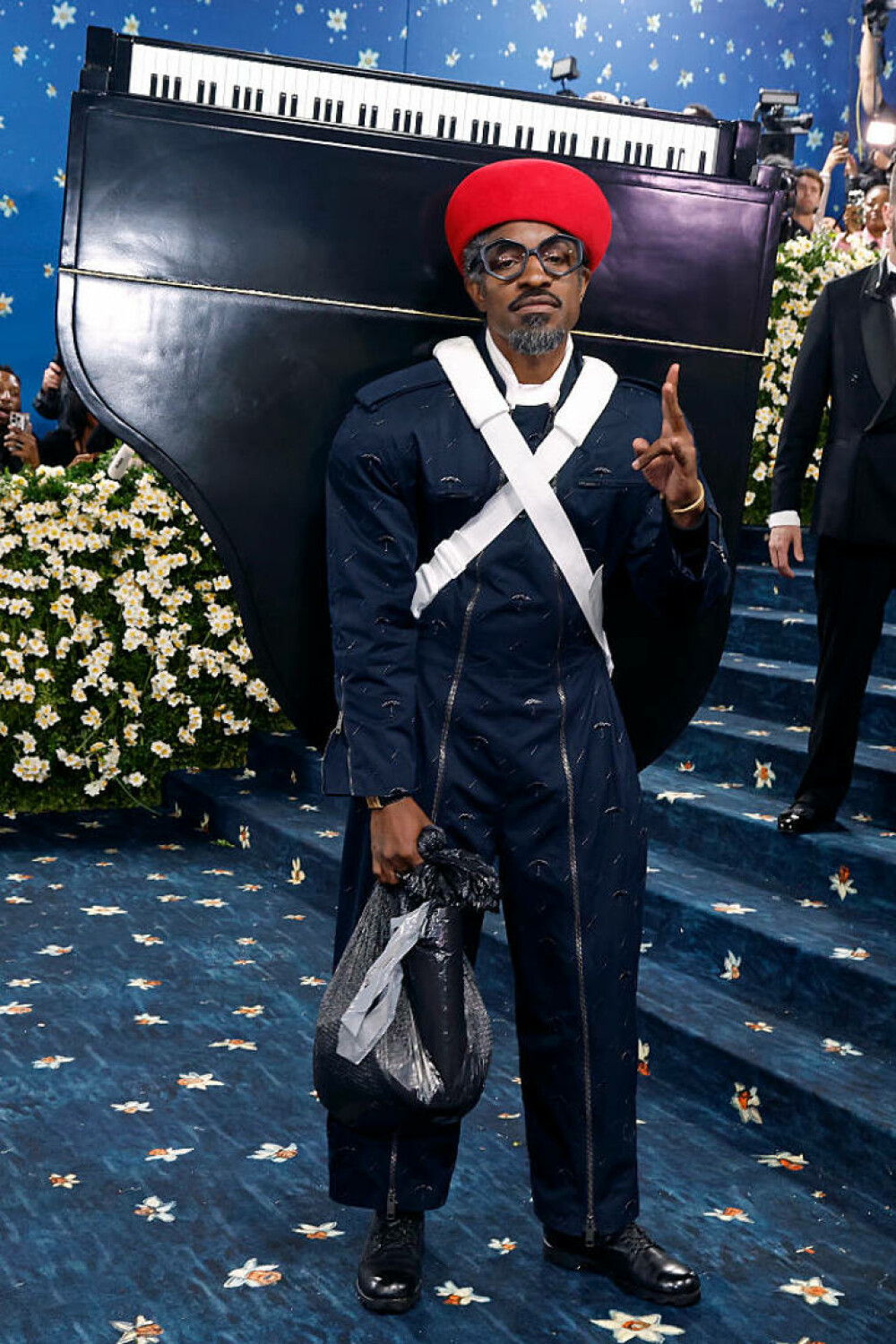 Cele mai spectaculoase ținute de la Met Gala 2025. Vedetele care au făcut furori cu apariții extravagante | FOTO - Imaginea 31