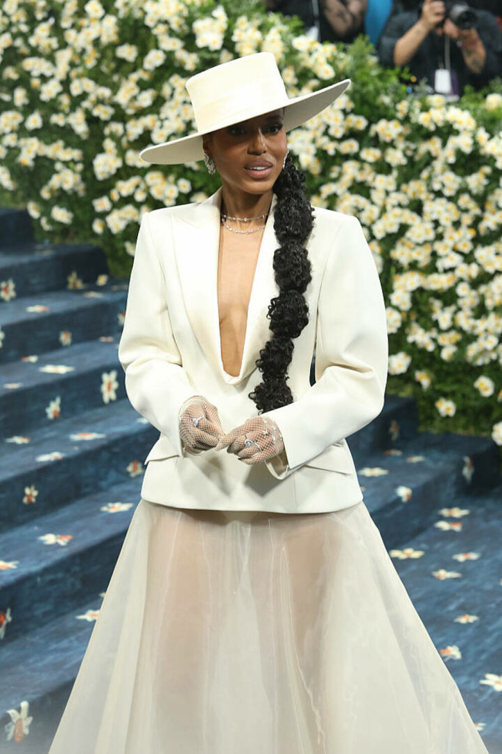 Vedete cu pielea la vedere la Met Gala 2025. Cele mai îndrăznețe rochii transparente purtate pe covorul roșu | FOTO - Imaginea 29