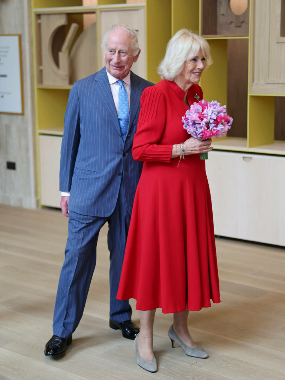 Charles şi Camilla au prezentat două noi portrete oficiale pentru a doua aniversare a încoronării lor. FOTO - Imaginea 4