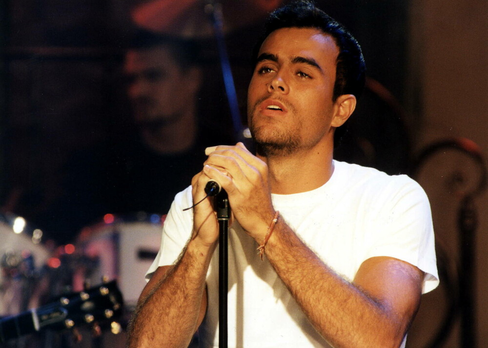 Enrique Iglesias împlinește 50 de ani. Cum a devenit una dintre cele mai mari vedete ale muzicii latino. GALERIE FOTO - Imaginea 9