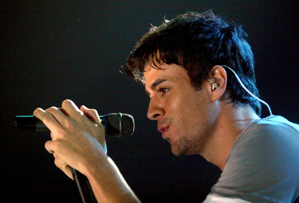 Enrique Iglesias împlinește 50 de ani. Cum a devenit una dintre cele mai mari vedete ale muzicii latino. GALERIE FOTO - Imaginea 21
