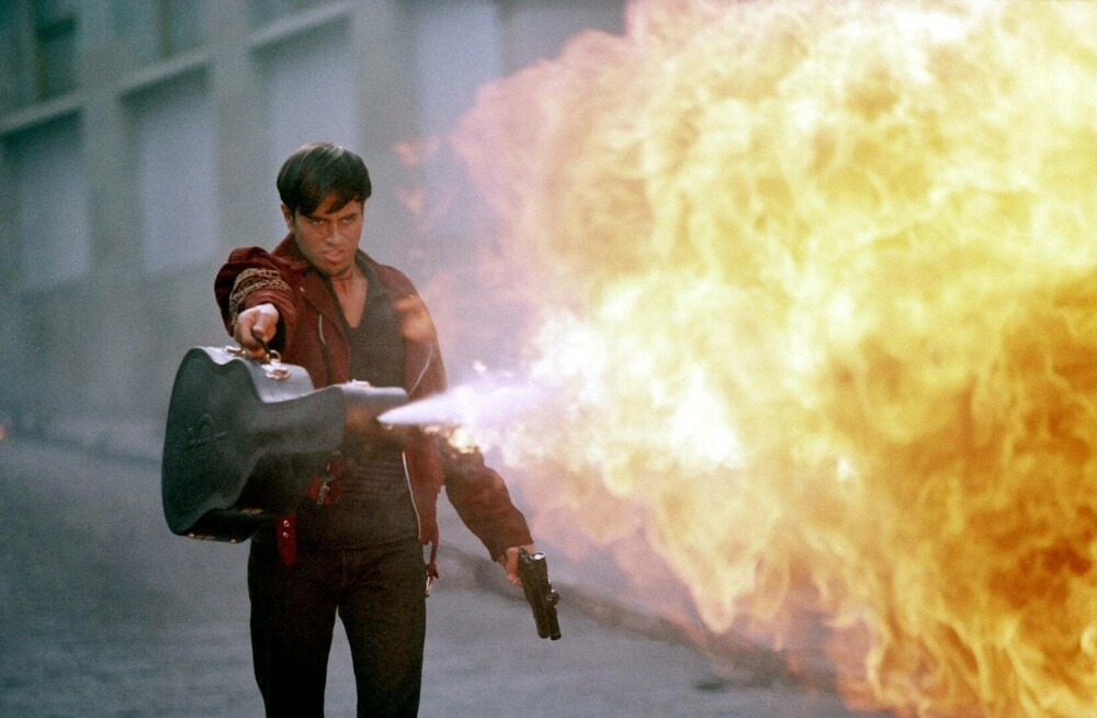 Enrique Iglesias împlinește 50 de ani. Cum a devenit una dintre cele mai mari vedete ale muzicii latino. GALERIE FOTO - Imaginea 27