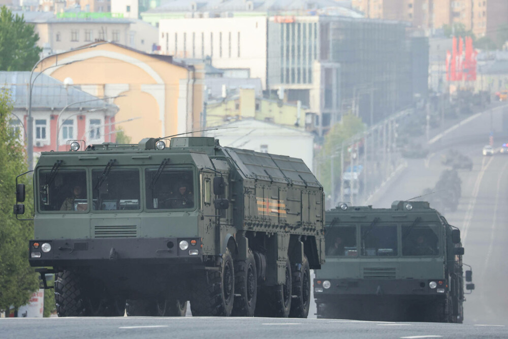 Mașinării ucigașe vor defila în Piața Roșie de Ziua Victoriei. Tancuri, drone și rachete care fac ravagii în Ucraina | FOTO - Imaginea 8