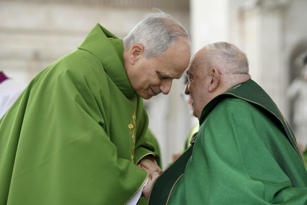 Cardinalul Robert Francis Prevost a fost ales noul Papă. Este primul american ales Suveran Pontif - Imaginea 11