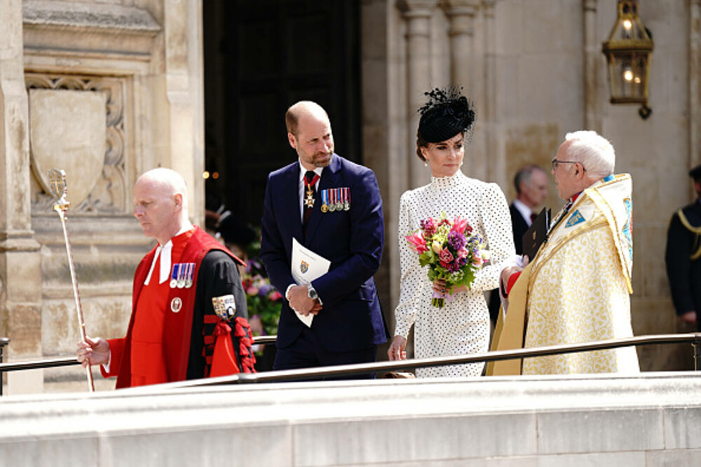 Prințesa Kate, apariție plină de eleganță alături de Familia Regală la ceremonia de Ziua Victoriei în Europa. GALERIE FOTO - Imaginea 9