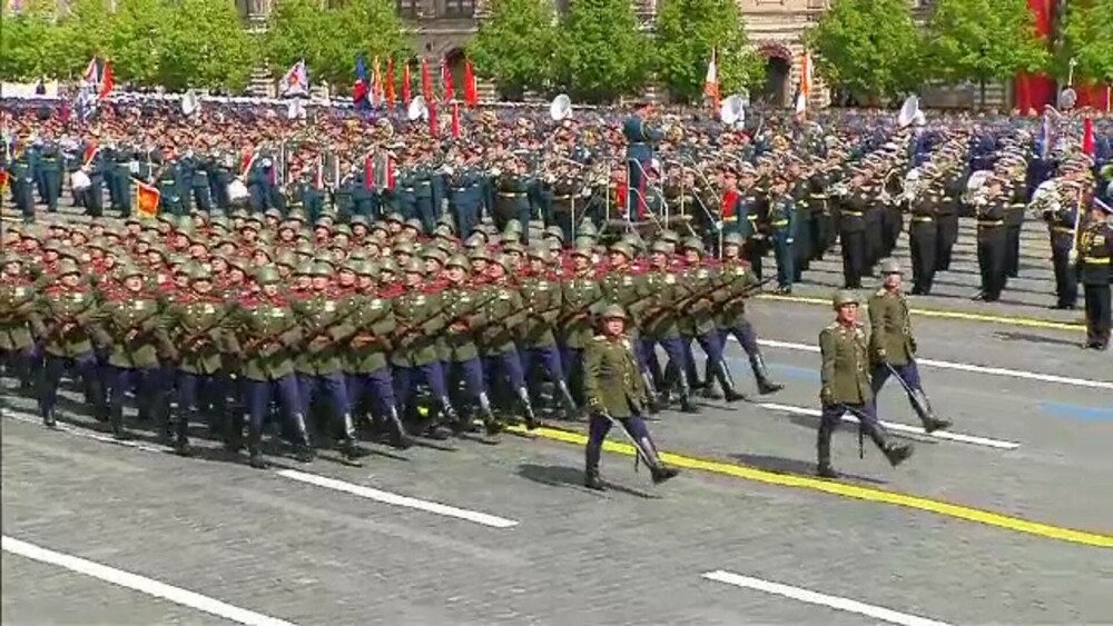 Rusia a marcat Ziua Victoriei la Moscova cu o paradă în plin război. Putin, demonstrație de forță în Piața Roșie, cu aliații - Imaginea 3