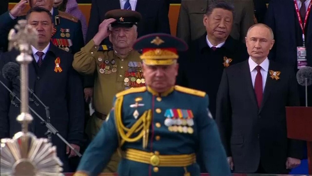 Rusia a marcat Ziua Victoriei la Moscova cu o paradă în plin război. Putin, demonstrație de forță în Piața Roșie, cu aliații - Imaginea 15