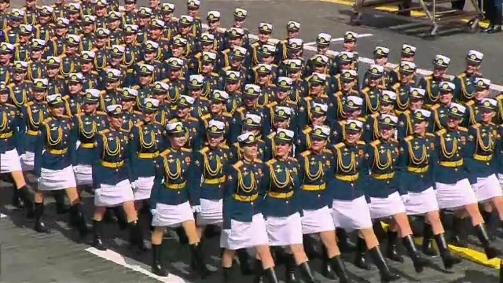 Rusia a marcat Ziua Victoriei la Moscova cu o paradă în plin război. Putin, demonstrație de forță în Piața Roșie, cu aliații - Imaginea 22