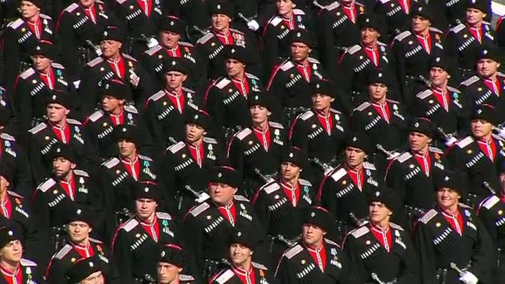 Rusia a marcat Ziua Victoriei la Moscova cu o paradă în plin război. Putin, demonstrație de forță în Piața Roșie, cu aliații - Imaginea 29