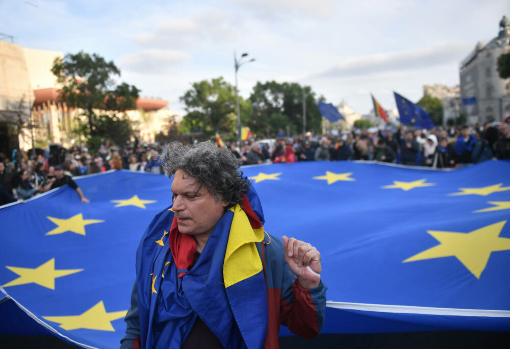 Miting proeuropean în Bucureşti, dar şi în marile oraşe ale României. ”Diaspora, nu da. România e şi a ta!”. VIDEO - Imaginea 16