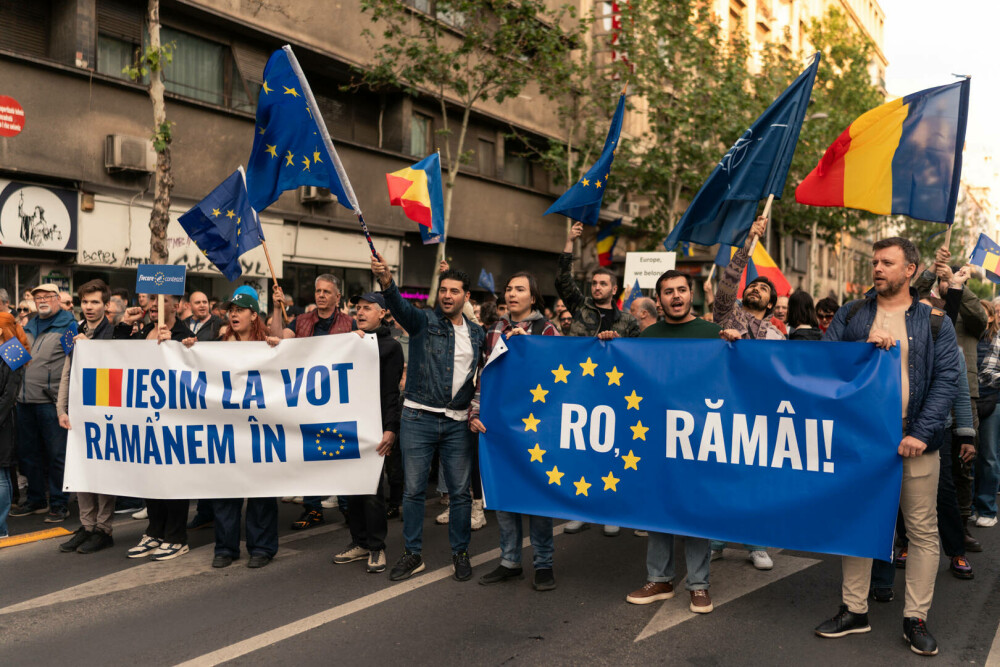 Miting proeuropean în Bucureşti, dar şi în marile oraşe ale României. ”Diaspora, nu da. România e şi a ta!”. VIDEO - Imaginea 17