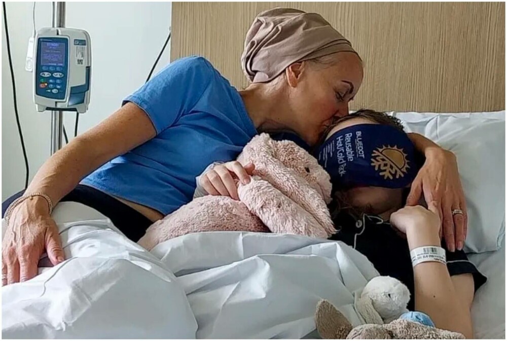 O mamă și fiica ei au fost diagnosticate cu cancer la doar câteva luni distanță: „O legătură pe care nu o dorește nimeni” - Imaginea 1