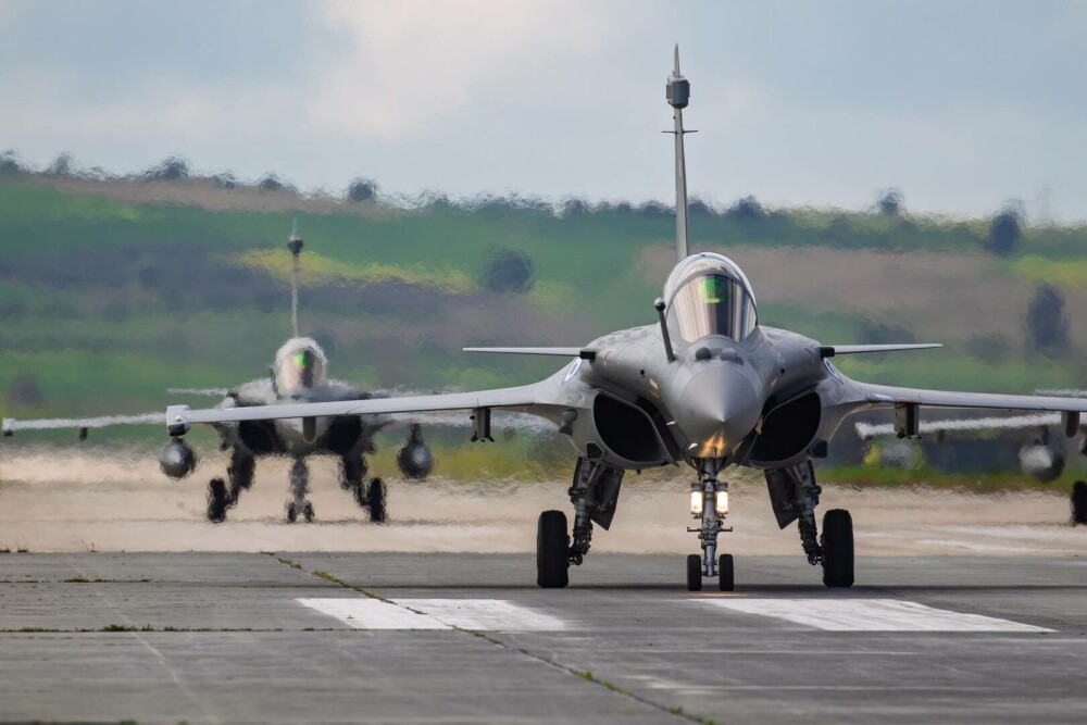 Un avion de luptă legendar, doborât pentru prima dată în războiul indo-pakistanez. India abia comandase încă 26 | FOTO - Imaginea 8