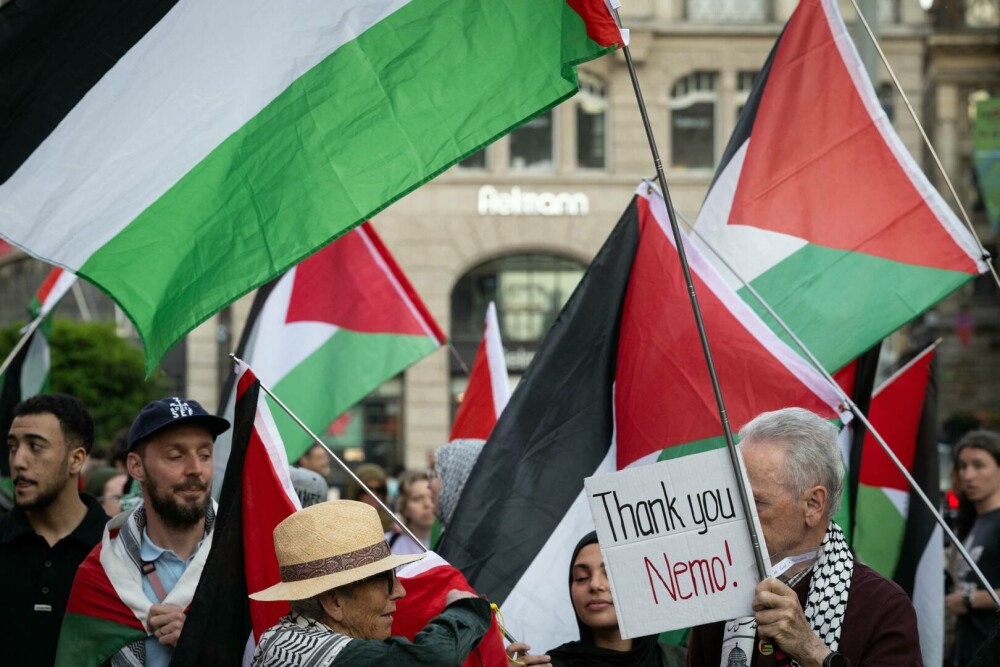 Un marş al tăcerii a fost organizat la Basel împotriva participării Israelului la Eurovision 2025. FOTO&VIDEO - Imaginea 1