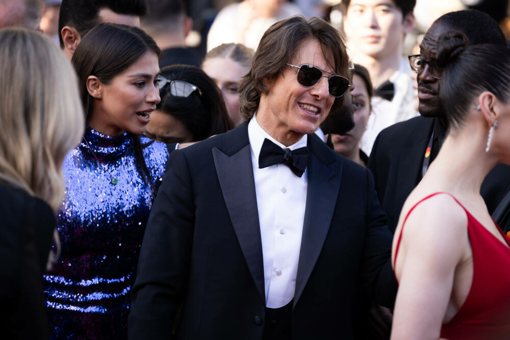 Tom Cruise, starul zilei la Festivalul de Film de la Cannes. Actorul a strălucit pe covorul roșu. GALERIE FOTO - Imaginea 4
