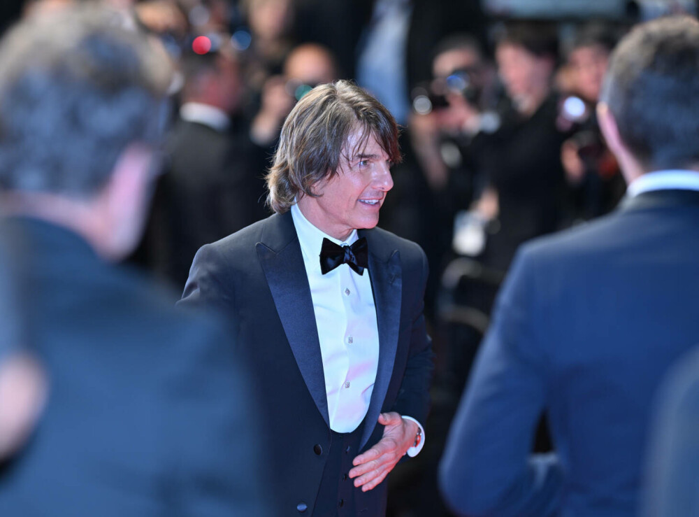 Tom Cruise, starul zilei la Festivalul de Film de la Cannes. Actorul a strălucit pe covorul roșu. GALERIE FOTO - Imaginea 14