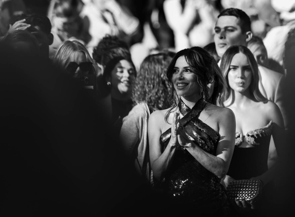 Eva Longoria nu își arată vârsta. Actrița de 50 de ani a avut o apariție spectaculoasă la Cannes. GALERIE FOTO - Imaginea 8