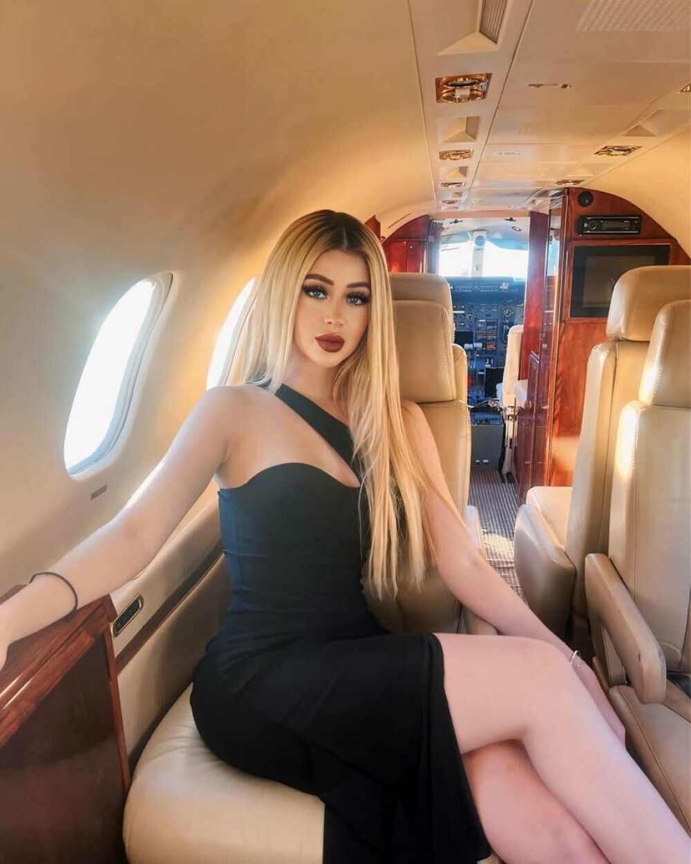 O tânără a fost ucisă în timpul unui live pe TikTok, după ce a primit un colet. Care ar fi motivul - Imaginea 3