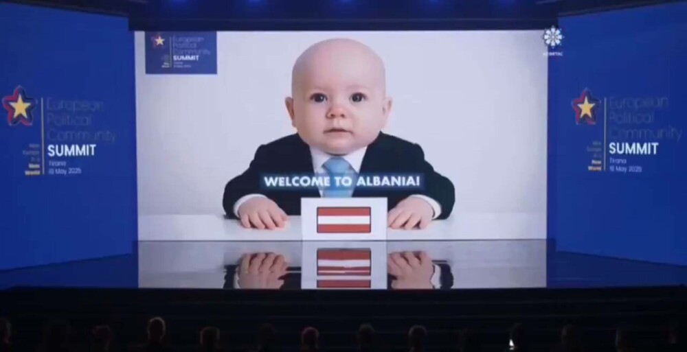 Start neobișnuit la summitul CPE din Tirana. Cei mai puternici oameni din Europa, transformații în bebeluși de AI - Imaginea 8