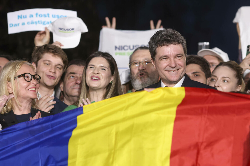 Nicușor Dan, după publicarea rezultatelor exit-poll la alegerile prezidențiale, 18 mai: ”A câștigat o comunitate de români” - Imaginea 7