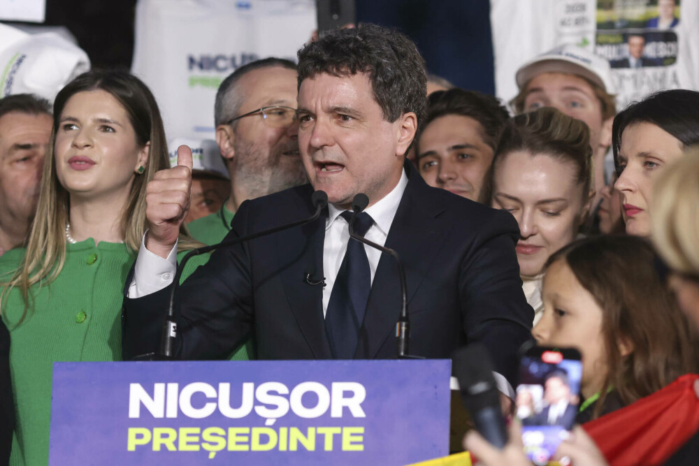 Nicușor Dan, după publicarea rezultatelor exit-poll la alegerile prezidențiale, 18 mai: ”A câștigat o comunitate de români” - Imaginea 14