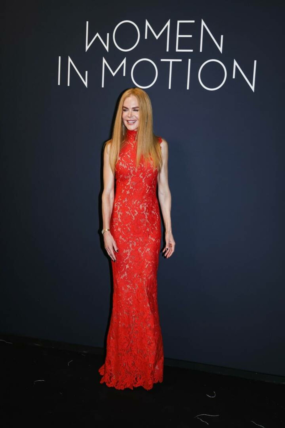 Nicole Kidman, probleme neașteptate pe covorul roșu de la Cannes. Ce i s-a întâmplat actriței - Imaginea 8