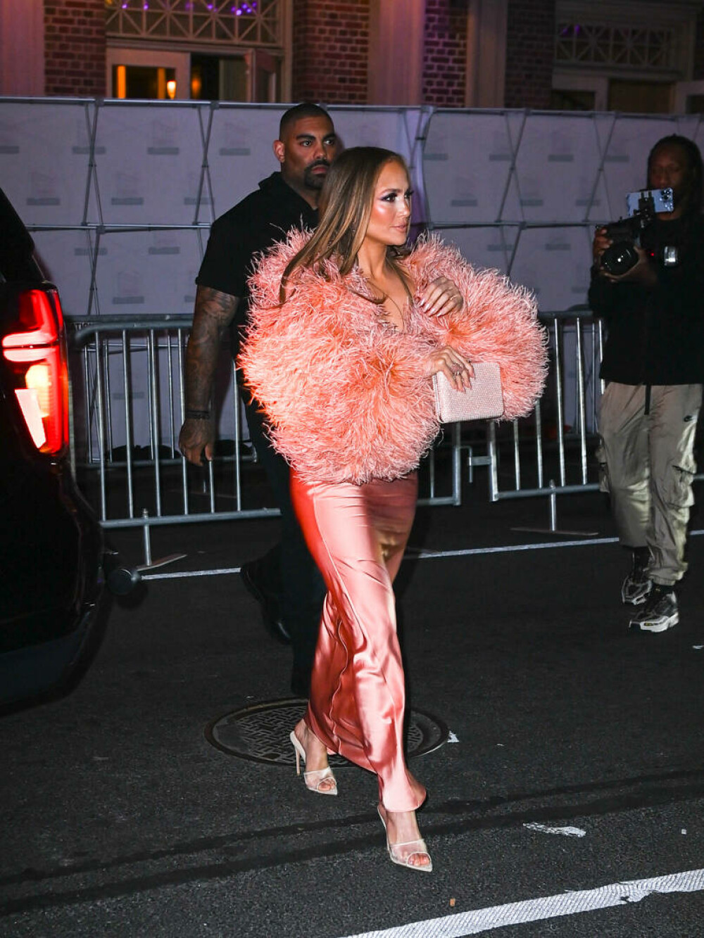 Jennifer Lopez, apariție inedită în New York. Ținuta cu care a atras toate privirile. GALERIE FOTO - Imaginea 6