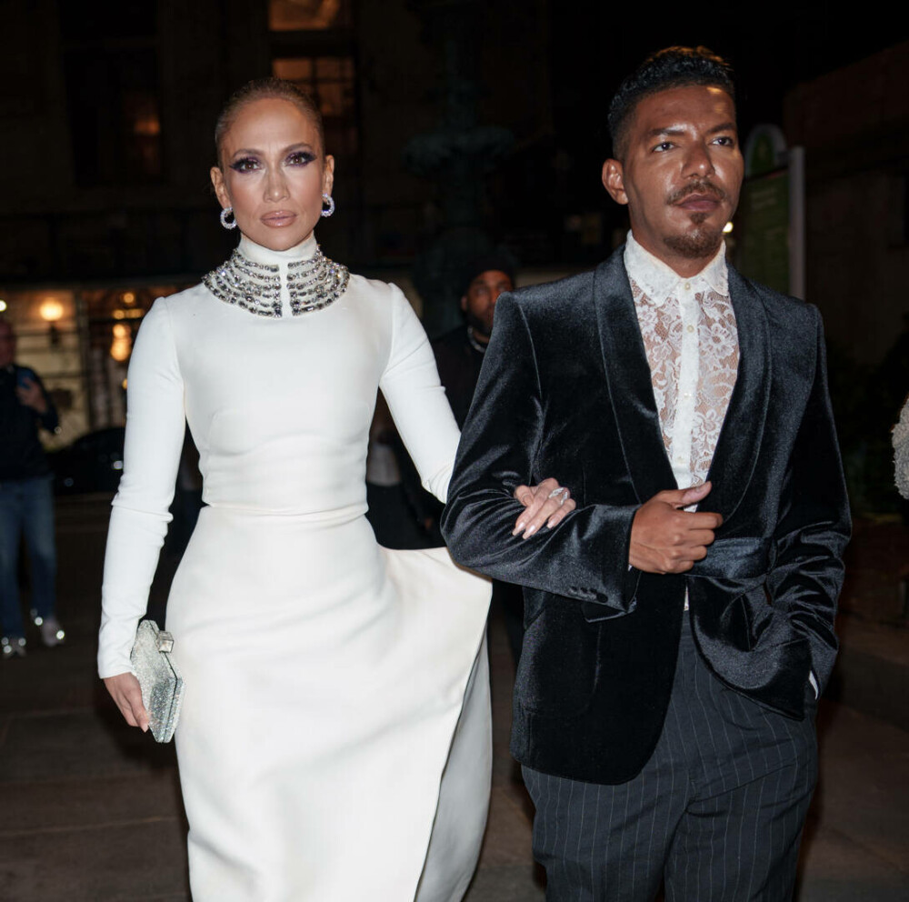 Jennifer Lopez, apariție inedită în New York. Ținuta cu care a atras toate privirile. GALERIE FOTO - Imaginea 21