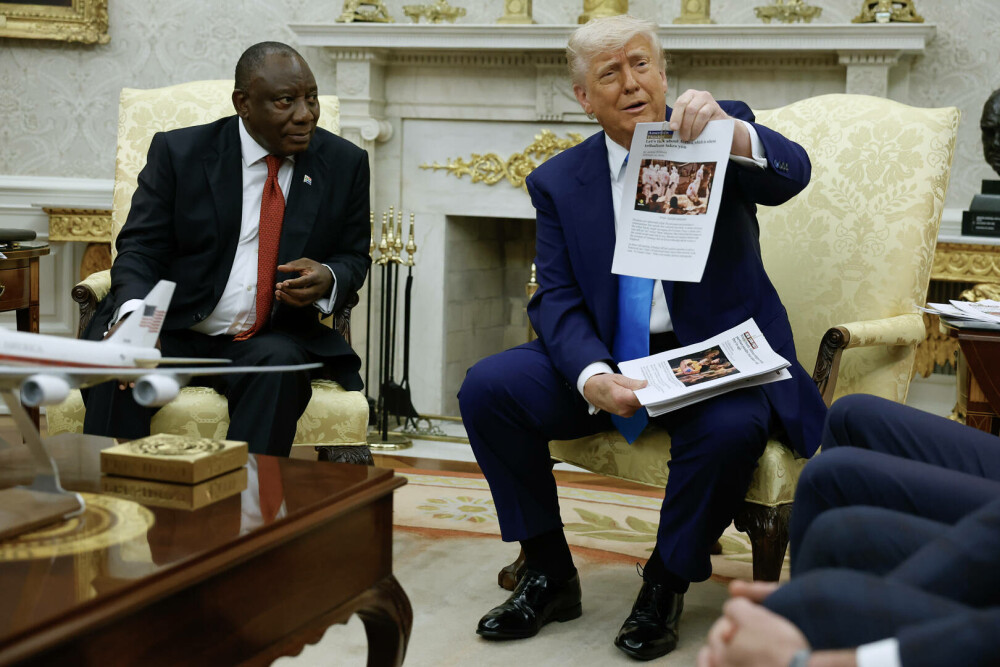Confruntare între Donald Trump și omologul sud-african, în Biroul Oval. Președintele SUA l-a acuzat de genocid - Imaginea 2