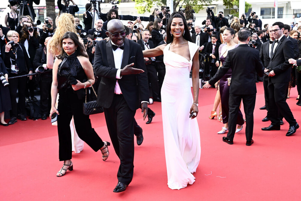 Naomi Campbell împlinește 55 de ani. Povestea primei femei de culoare care a apărut pe coperta „Vogue France” | FOTO - Imaginea 7