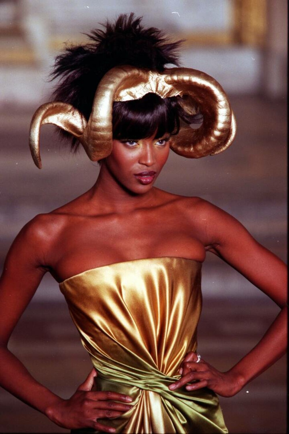 Naomi Campbell împlinește 55 de ani. Povestea primei femei de culoare care a apărut pe coperta „Vogue France” | FOTO - Imaginea 54