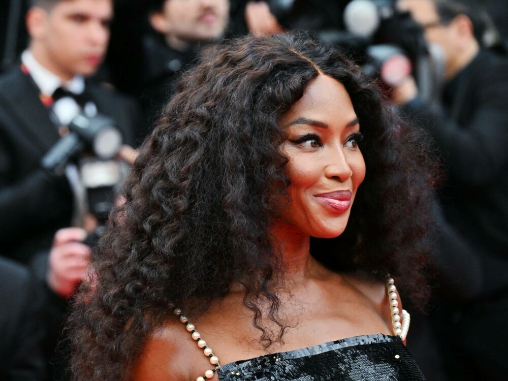 Naomi Campbell împlinește 55 de ani. Povestea primei femei de culoare care a apărut pe coperta „Vogue France” | FOTO - Imaginea 56