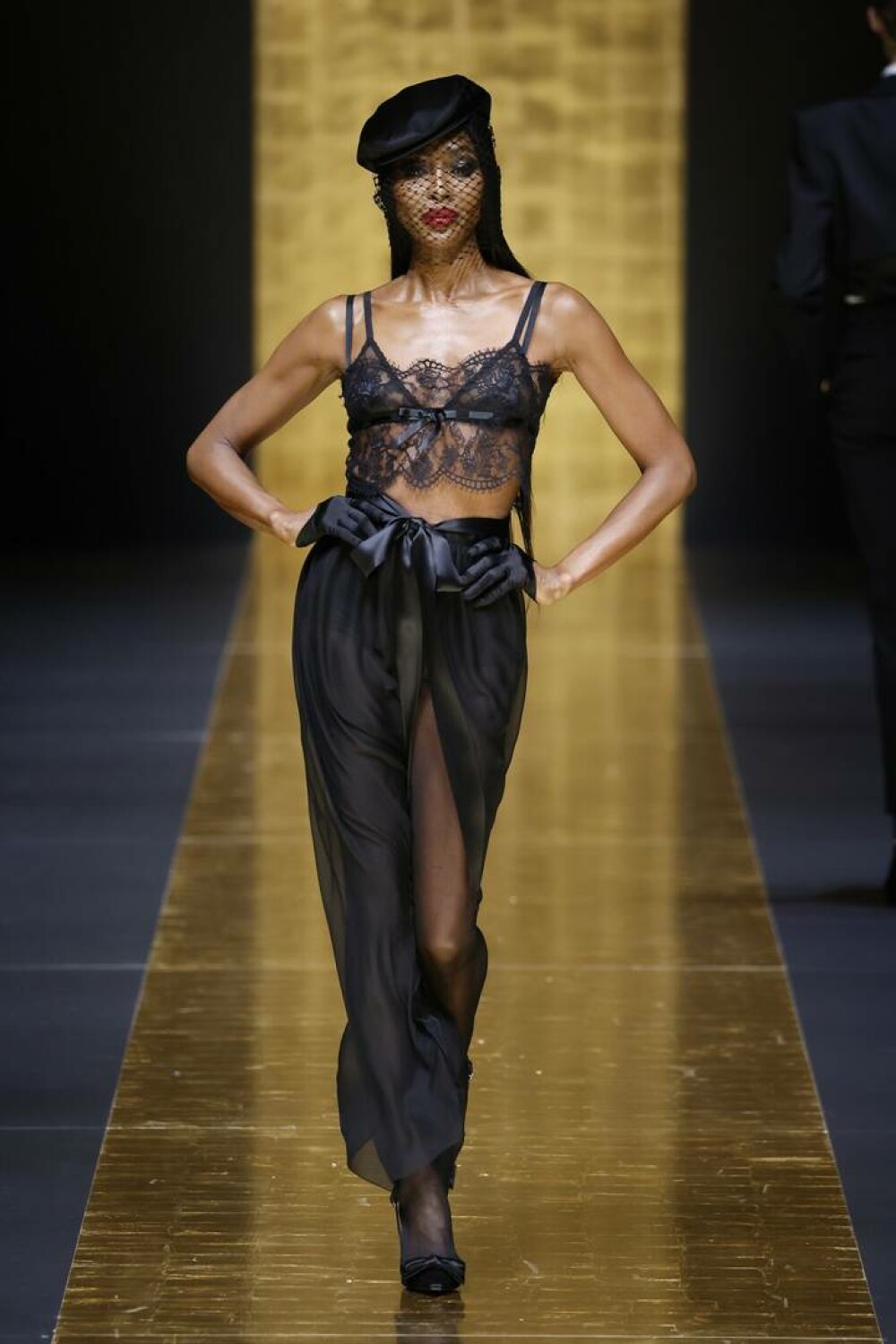 Naomi Campbell împlinește 55 de ani. Povestea primei femei de culoare care a apărut pe coperta „Vogue France” | FOTO - Imaginea 62