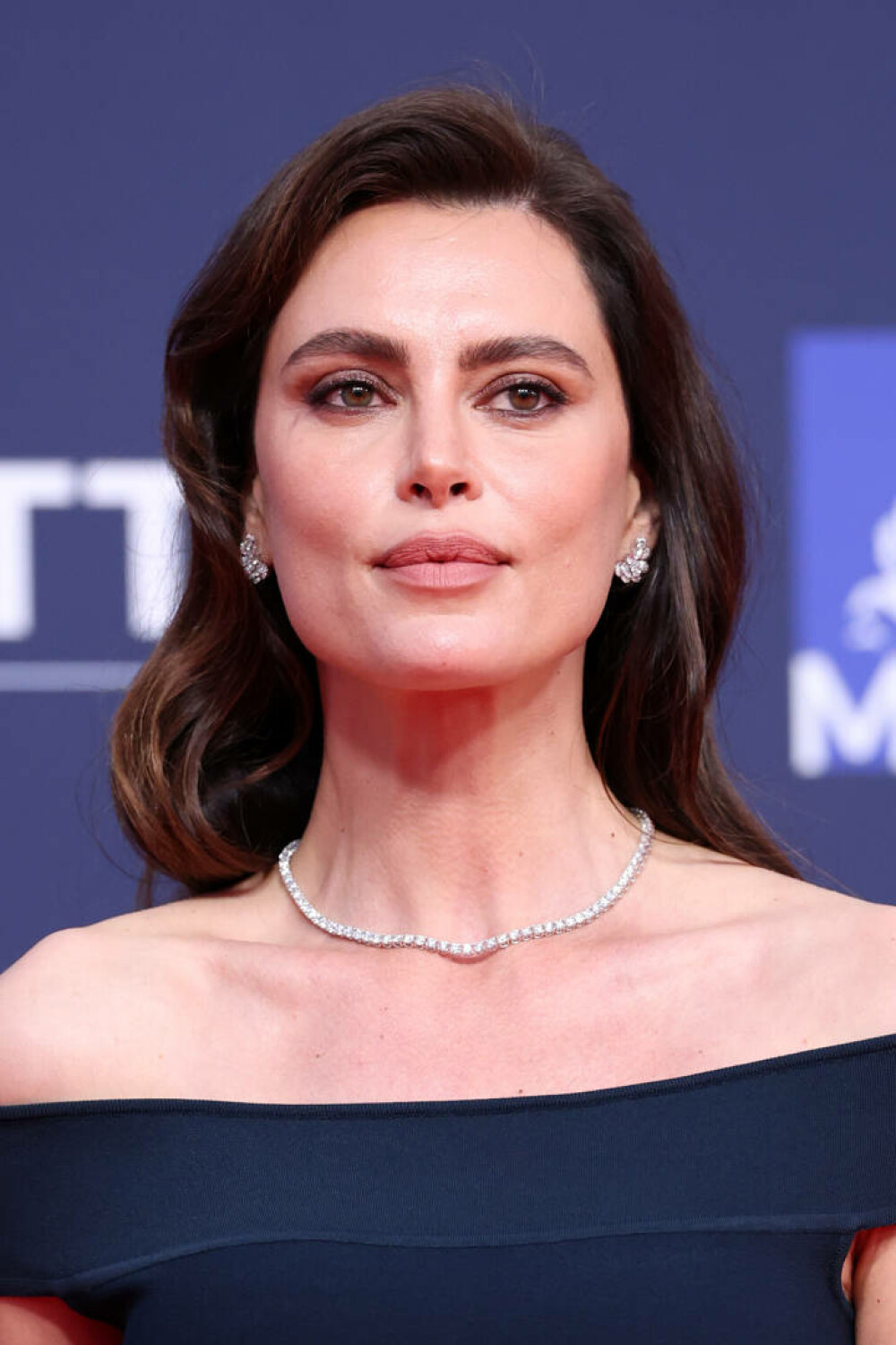 Catrinel Menghia, premiată la Cannes cu trofeul Starlight. Ținuta cu care a atras toate privirile. GALERIE FOTO - Imaginea 6