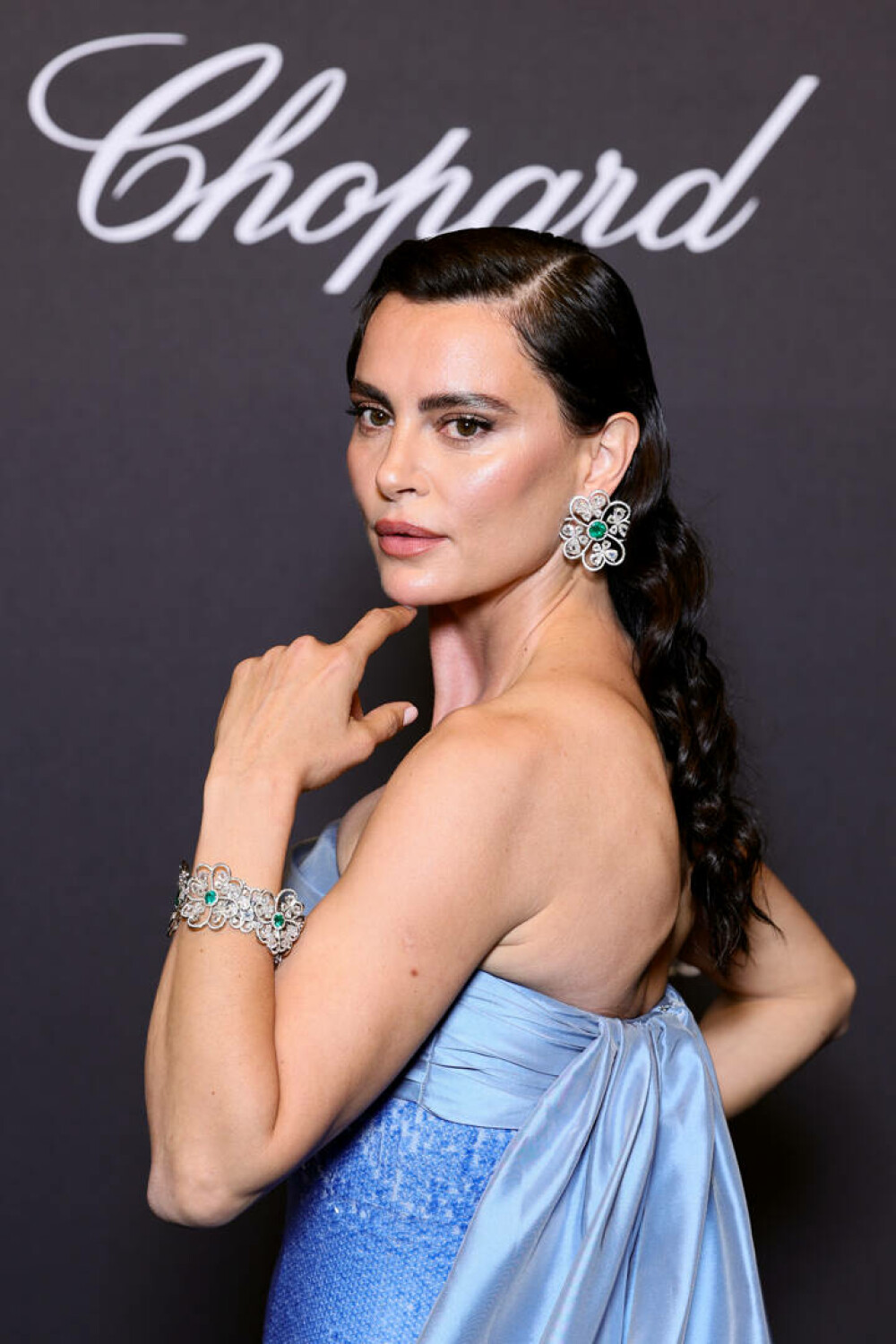 Catrinel Menghia, premiată la Cannes cu trofeul Starlight. Ținuta cu care a atras toate privirile. GALERIE FOTO - Imaginea 17